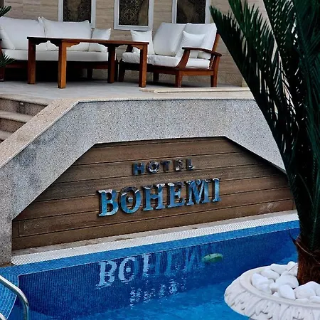 מלון Bohemi חאסקובו