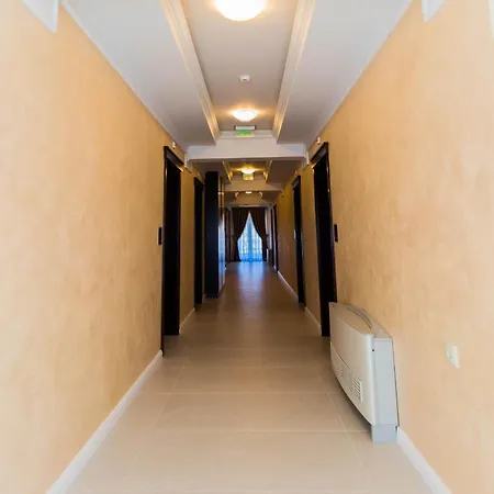 Bohemi 4*